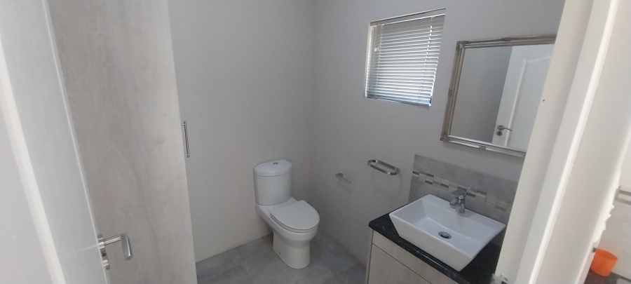 To Let Commercial Property for Rent in Berea Eastern Cape